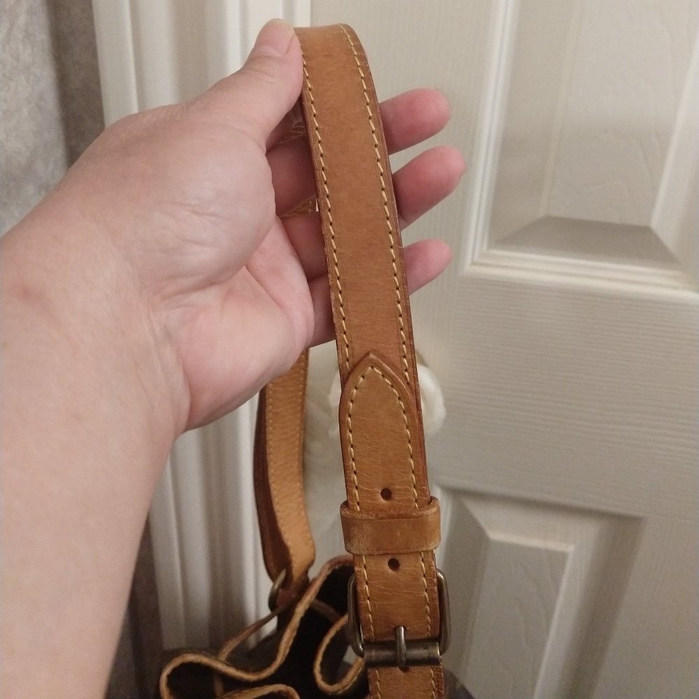 Louis Vuitton Monogram Noe GM - Picture 8 of 15